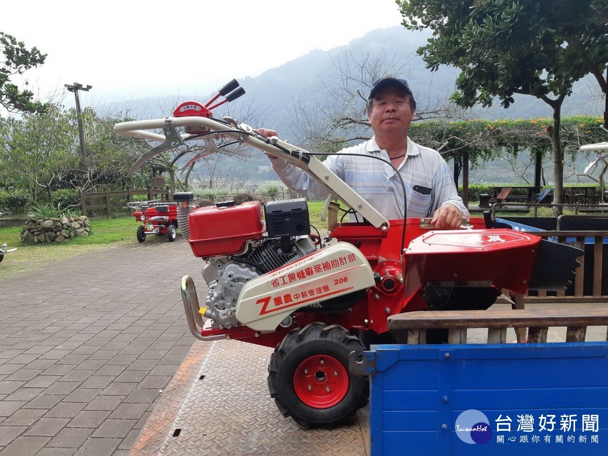農機補助可向在地農會申請。(信義農會提供)