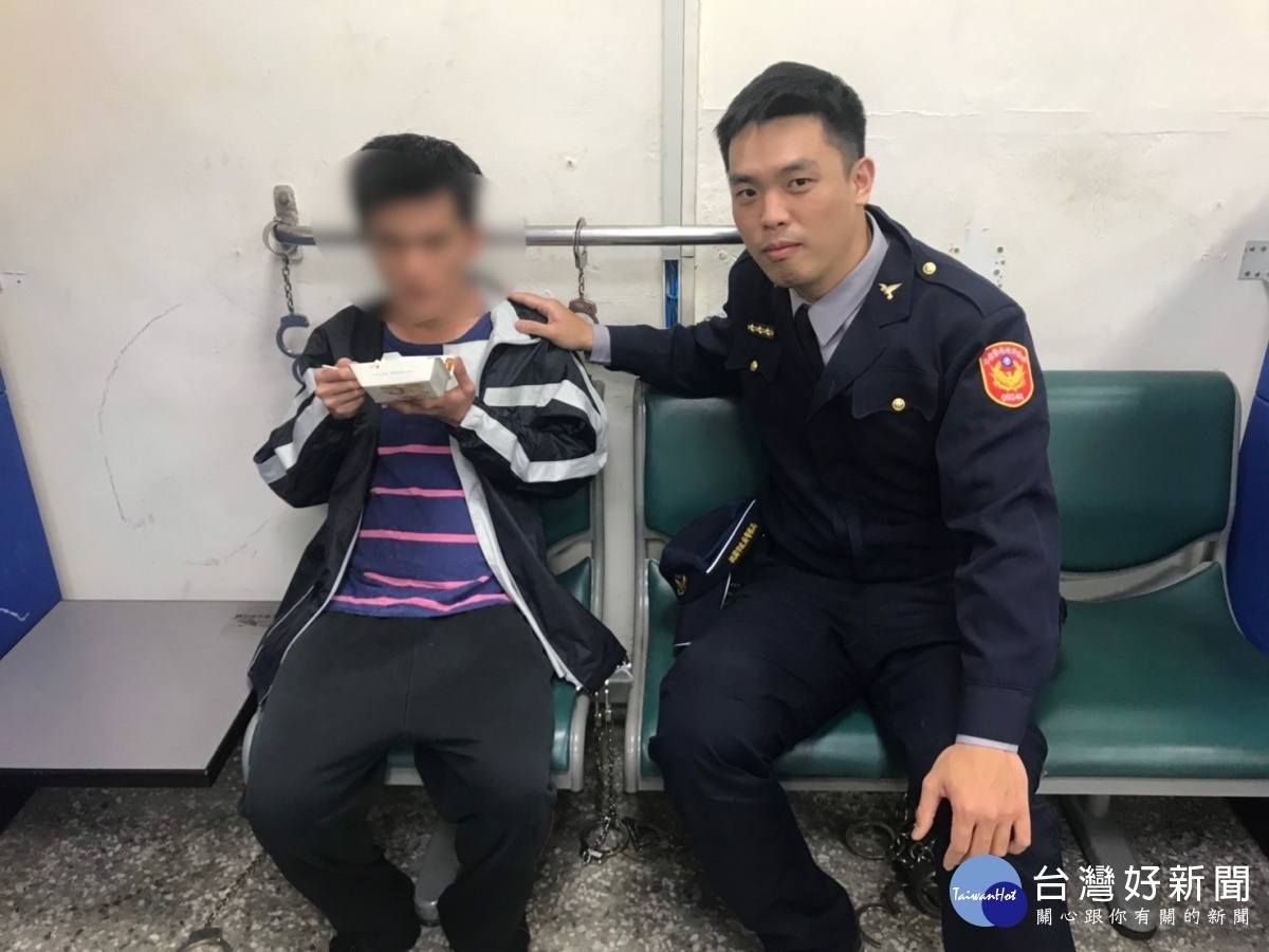 見警車逃跑員警追緝　原來是逃學身障生 台灣好新聞 第1張