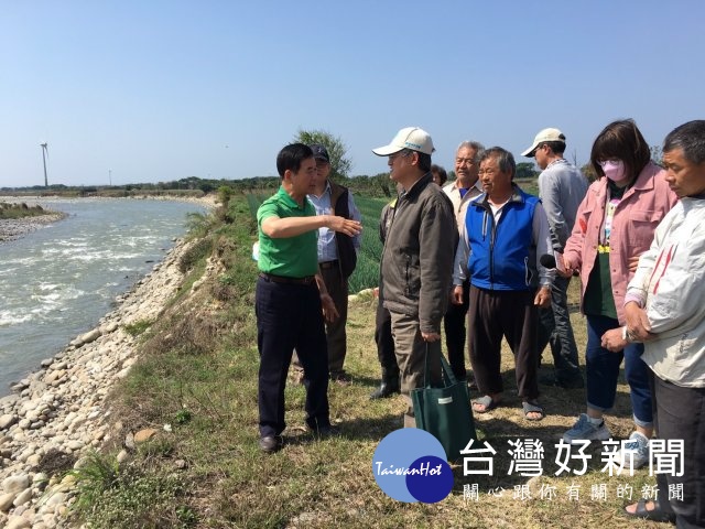 搶救大甲溪下游北岸高灘地上農田　中市民代辦會勘獲官員允諾改善 台灣好新聞 第1張