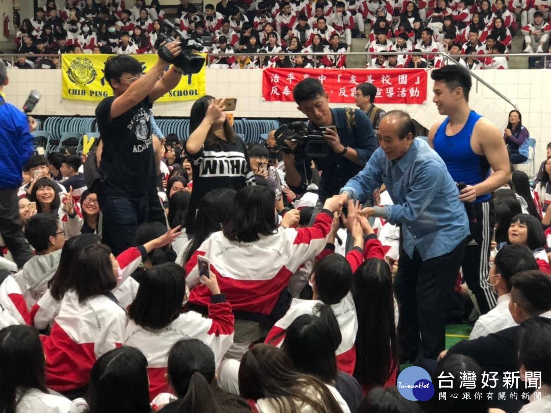 立法院前院長王金平,前往治平高中宣導反毒