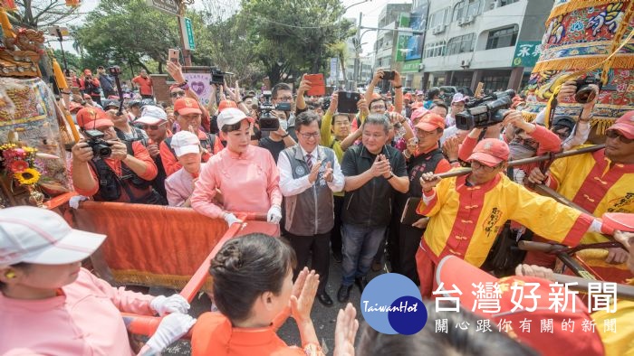 市長前往鹿港參加龍德宮四媽祖、福安宮糖廠媽遶境活動