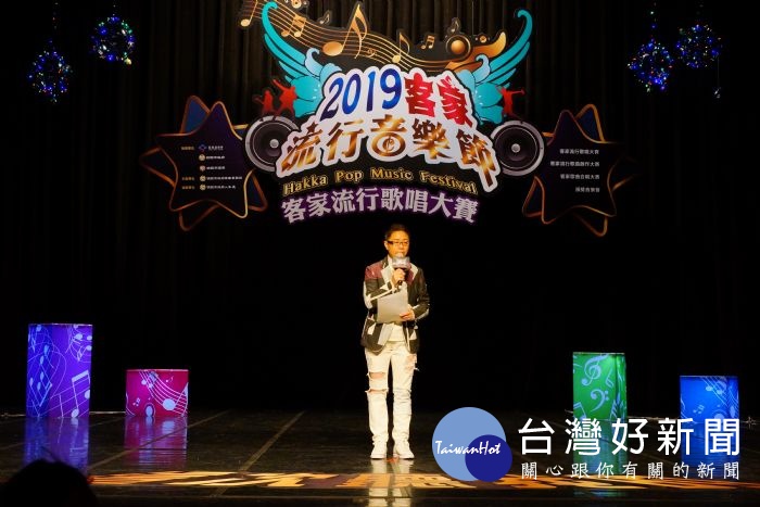 丁老師分享許多歌唱的技巧,希望參賽者可以熟練演唱曲目,自信且勇敢的詮釋歌曲