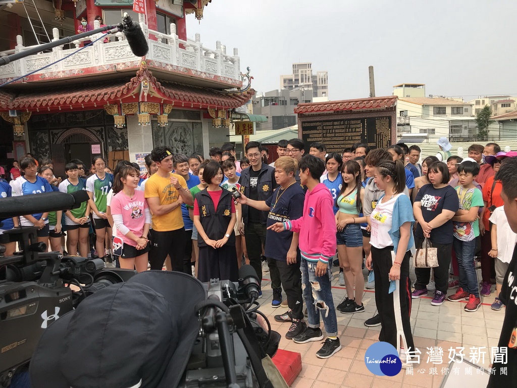 霧峰警分局結合「打彈珠」 童玩宣導反毒反詐　吸引民眾熱情參與 台灣好新聞 第1張