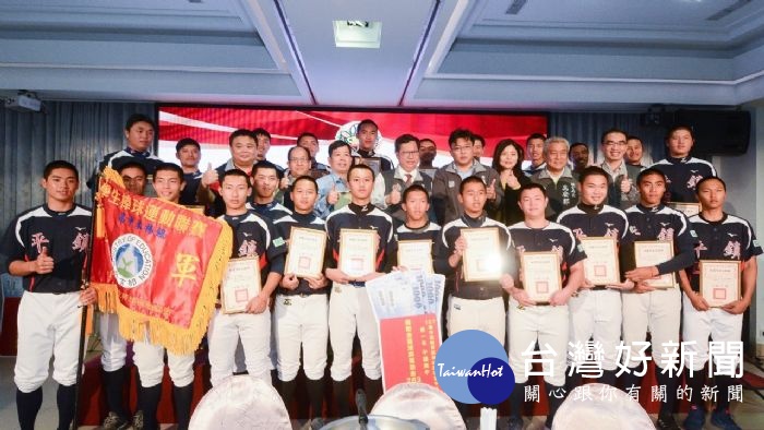 表揚棒球競賽績優球隊 　桃市盼持續提供球員與教練團最大支持 台灣好新聞 第1張
