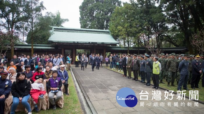 市長鄭文燦及其各界代表共同參加「桃園市108年春祭致祭革命先烈典禮」