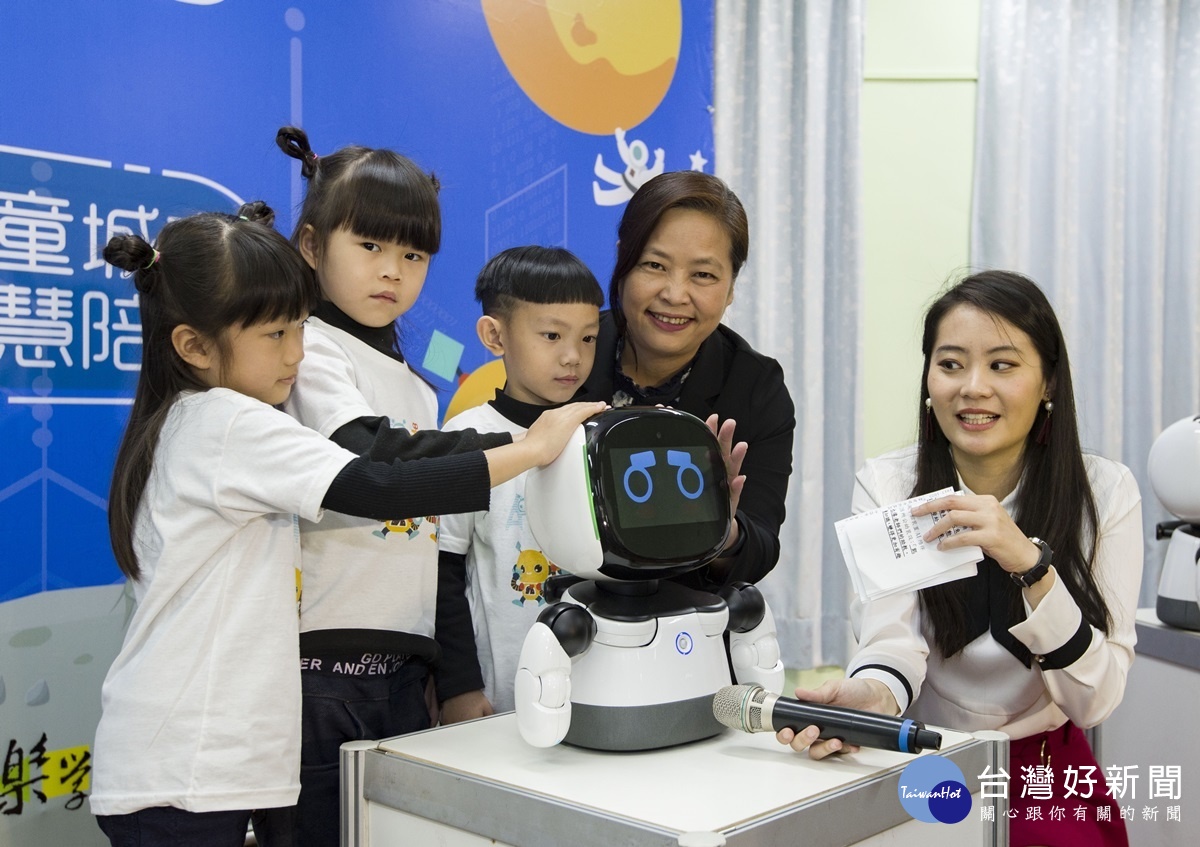AI機器人「凱比同學」前進公幼　孩童熱烈迴響 台灣好新聞 第1張