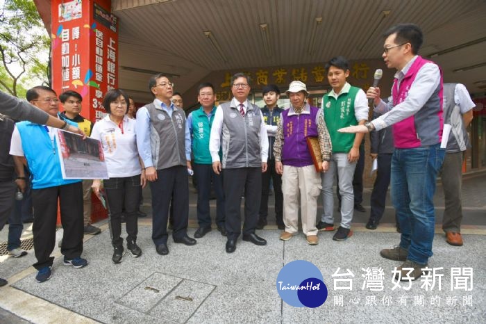 養工處說明中平商圈騎樓整平工程內容