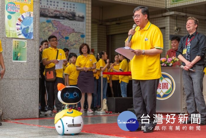 市長致詞表示,持續增聘外師並結合數位科技,推動英語教育
