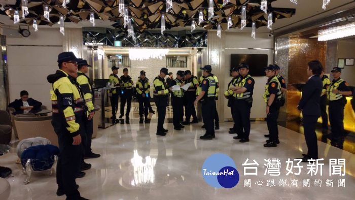 為維護桃園市安居樂業環境,桃警自4月29日起執行掃黑、肅槍專案,並於3日結合擴大臨檢執行「封城除暴專案行動」。