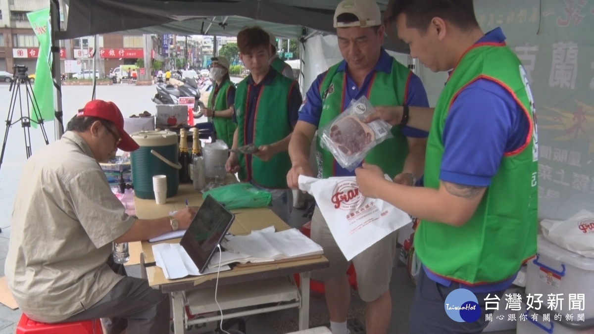 紓解血荒　三重肉品業者推「捐血送牛排」 台灣好新聞 第1張