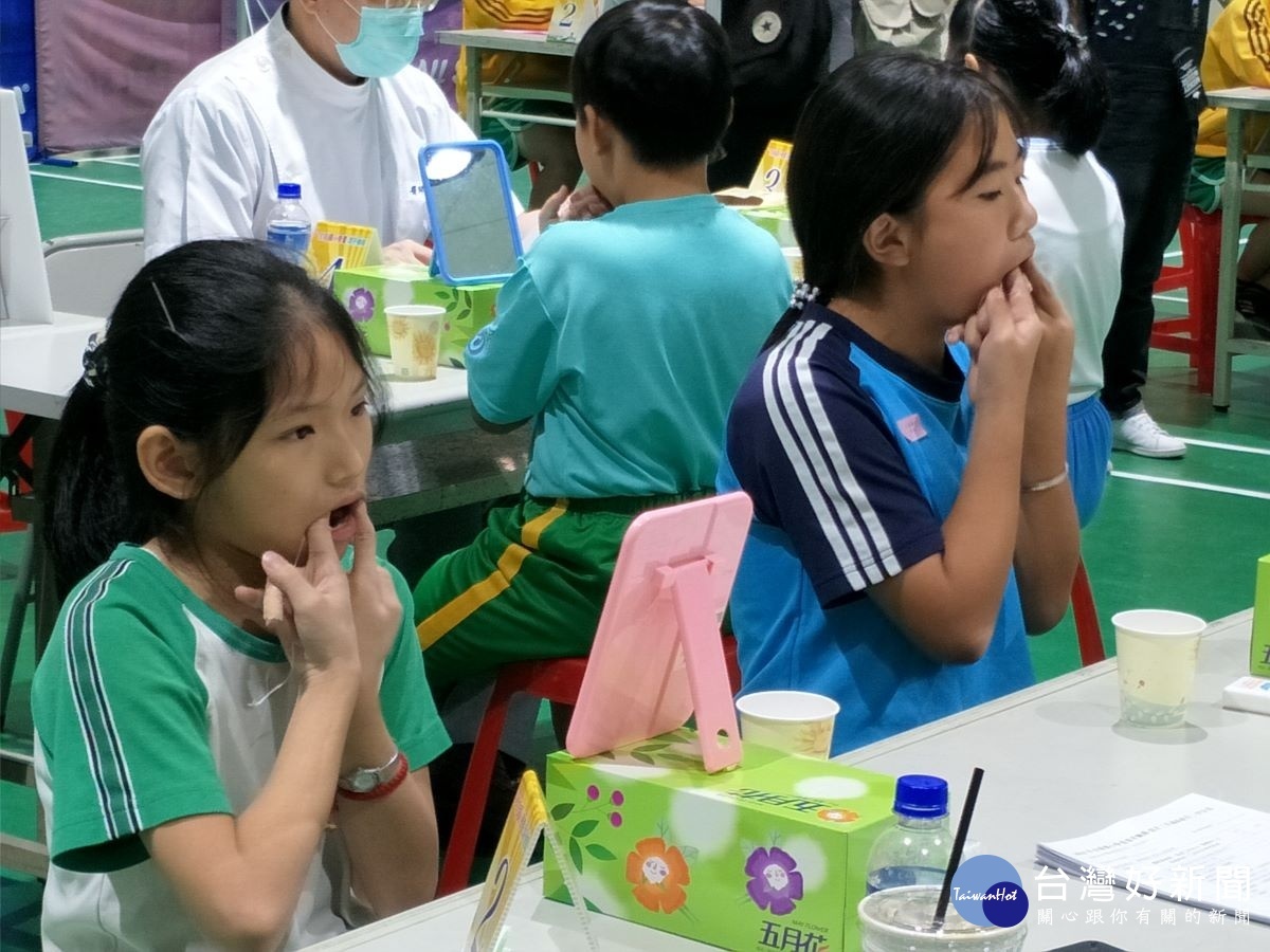 全國國小學童潔牙觀摩彰化縣預賽實況。圖/記者鄧富珍攝