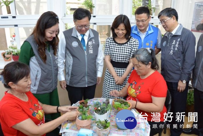 桃園市龍潭區衛生所基礎建設工程長照B據點園藝療法。