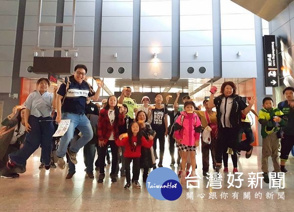 高鐵雲林站因應旅運量持續成長,規劃自7月1日起每週增開南下4班、北上3班共7班次列車,歡迎鄉親多加利用。