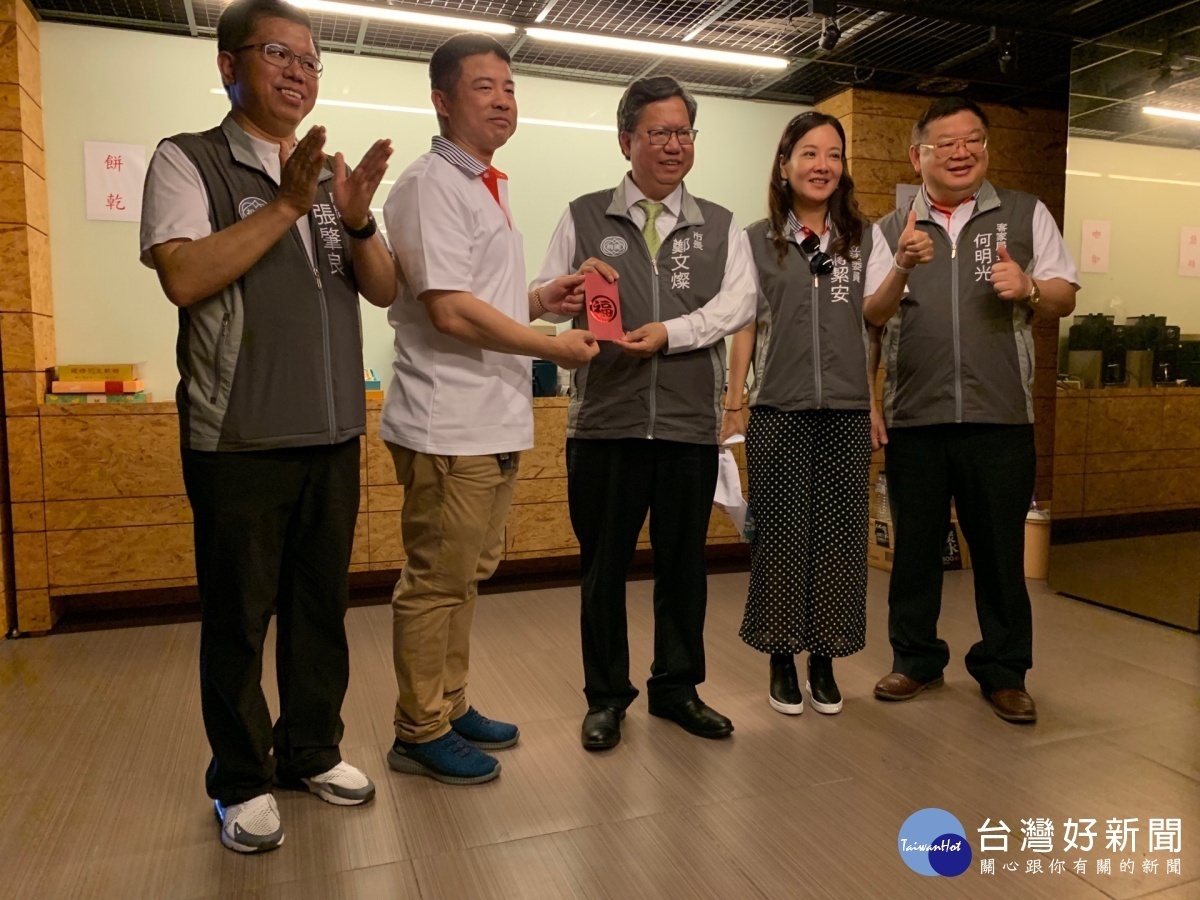 龍潭警分局執行端節連假及龍舟勤務交通疏導,市長特別慰勉員警執勤辛勞。