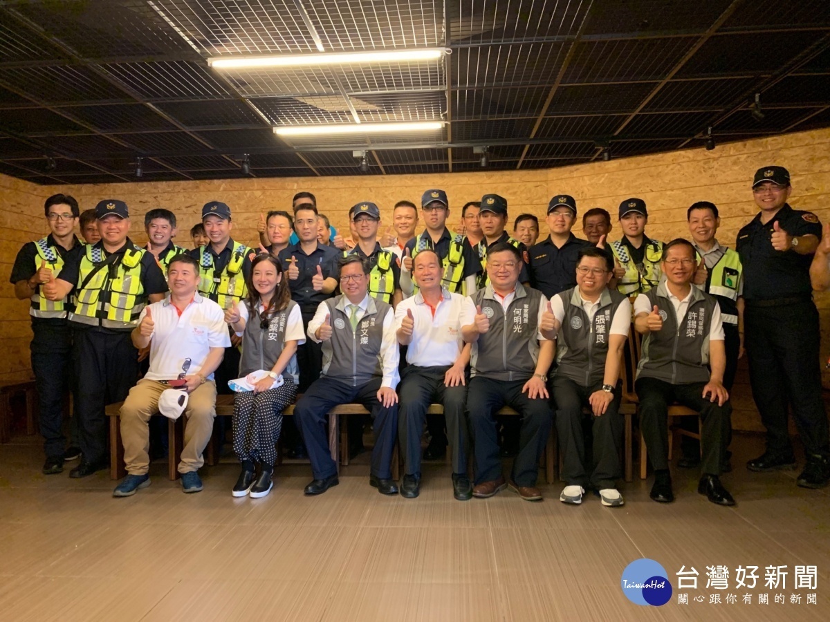 龍潭警分局執行端節連假及龍舟勤務交通疏導,市長特別慰勉員警執勤辛勞。