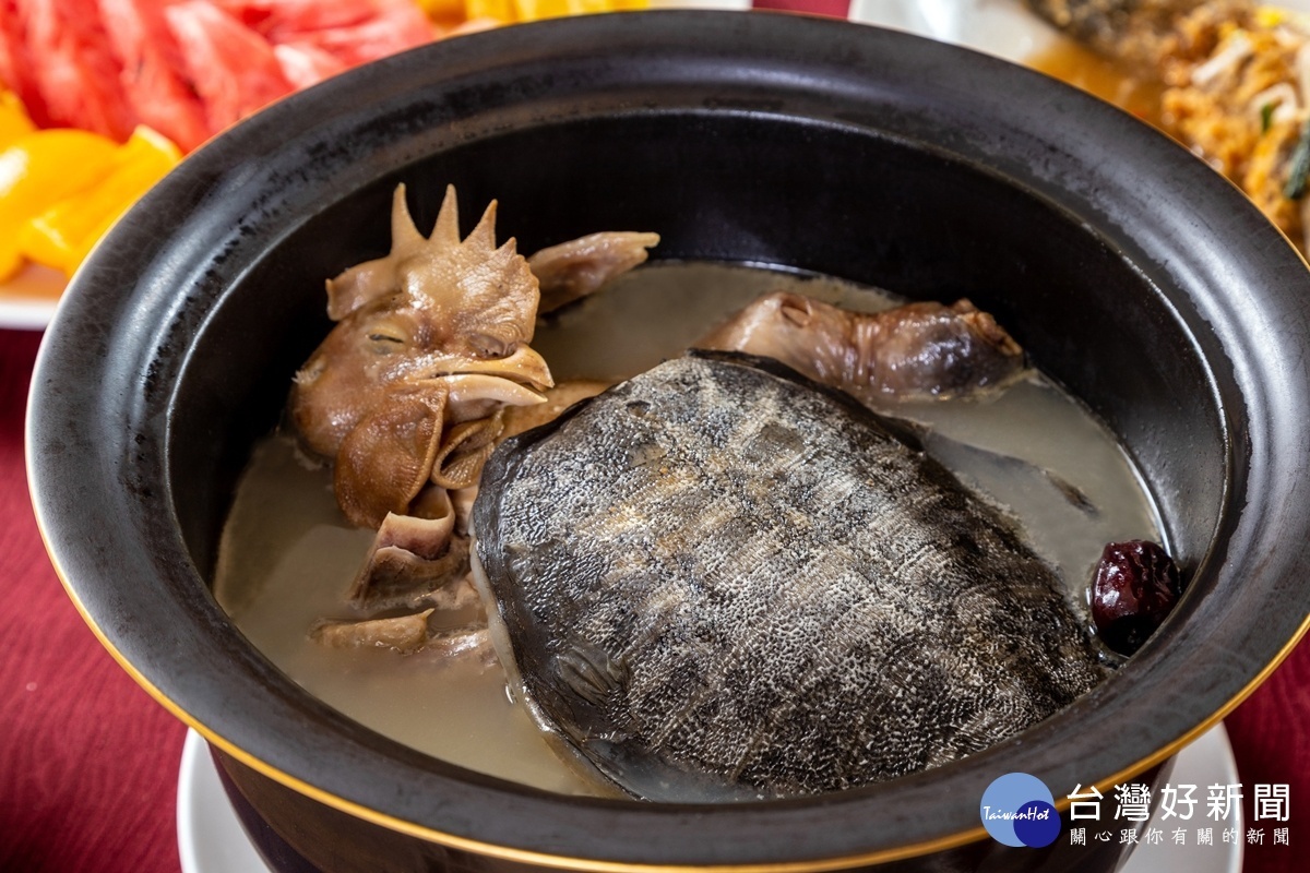 桃園總舖師辦桌比賽 桃園福容端出最佳菜色力拼冠軍