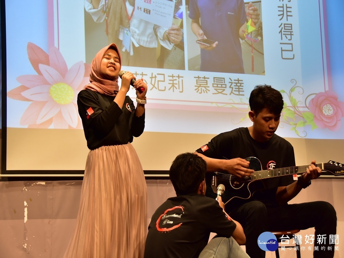 就是愛台灣! 明道華語歌唱比賽史國生高唱台語奪冠