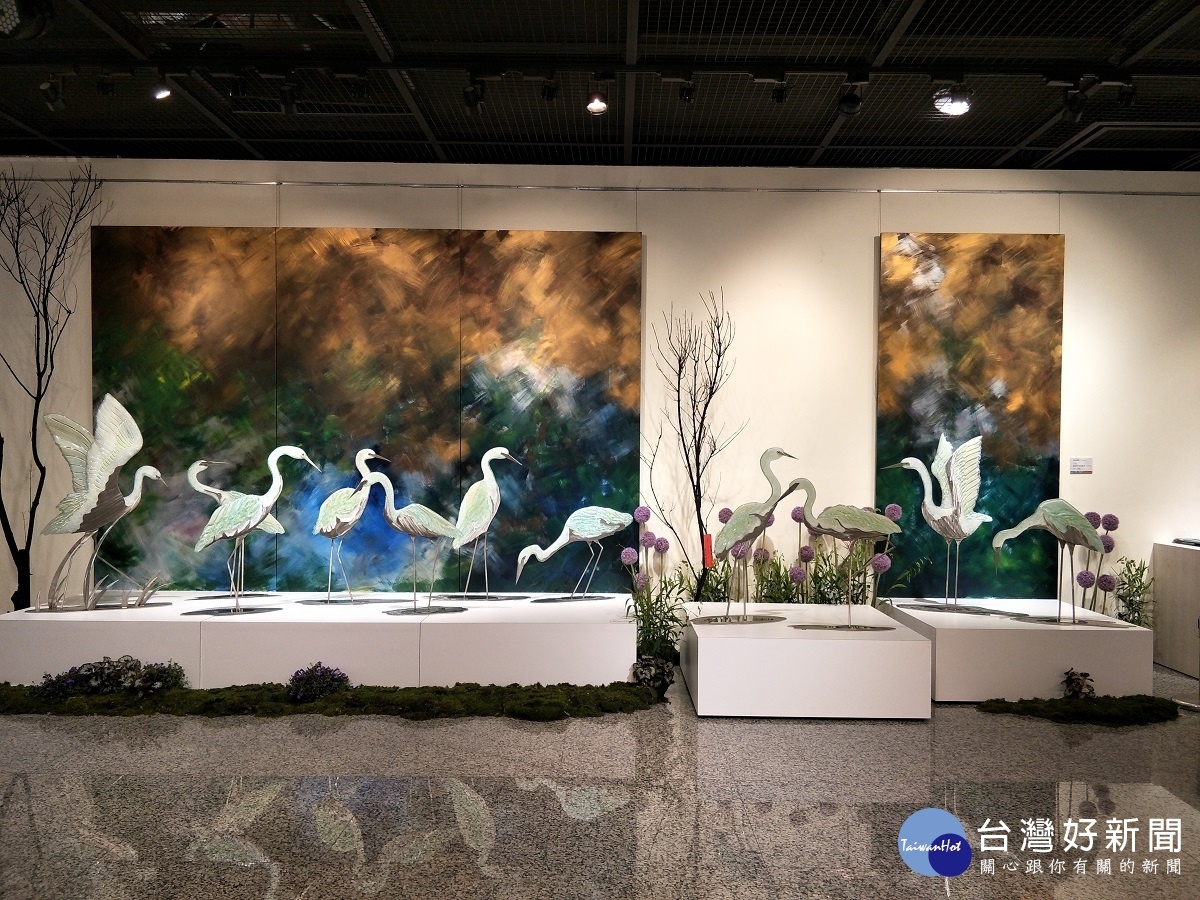 林芳仕琉璃創作展。圖/記者鄧富珍攝