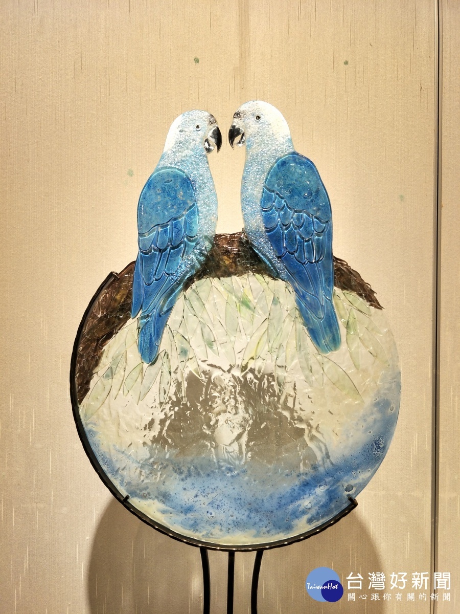 林芳仕琉璃創作展。圖/記者鄧富珍攝