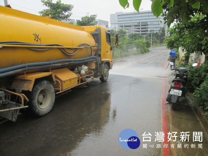 道路認養洗街