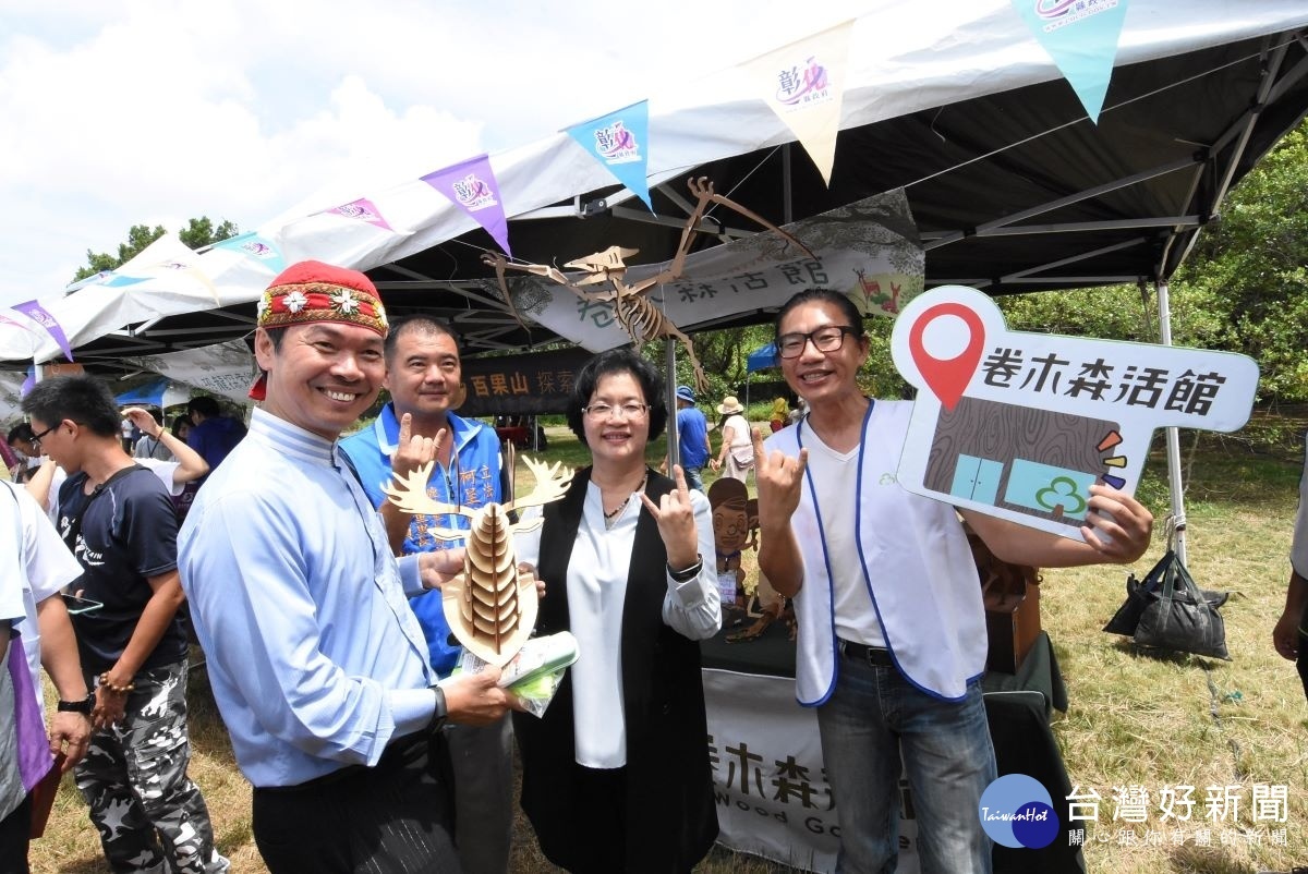 「時光樂彰特色市集」在鹿港央廣宿舍登場。