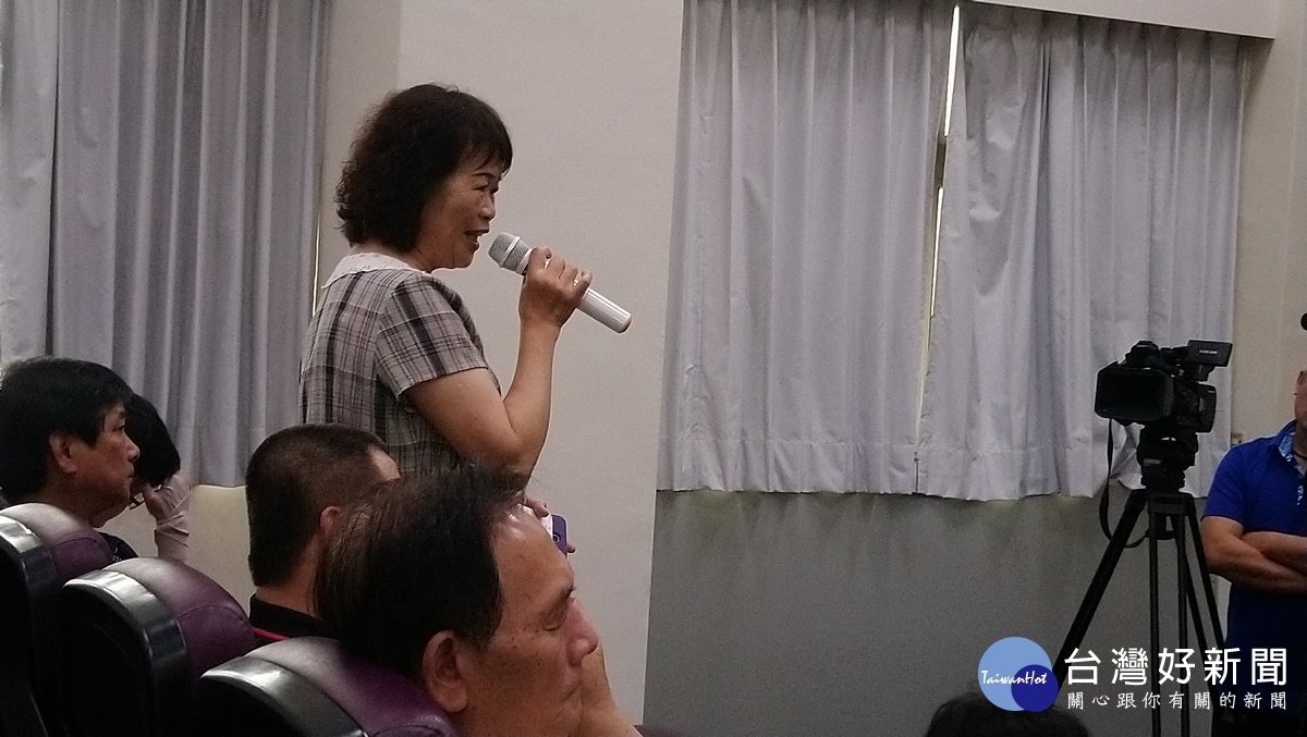 湯美蘭代表在會中提出建言。(記者吳素珍攝)