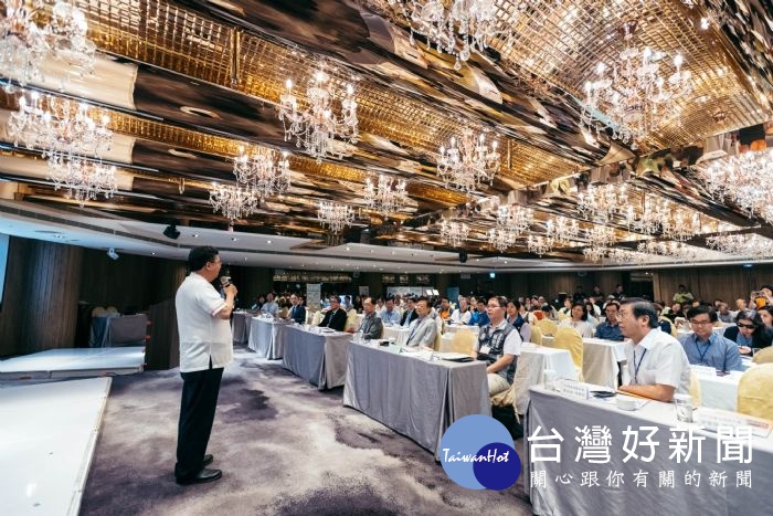 市長致詞表示,期望善用基層醫療力量,讓醫療資源更加公平化,落實醫療平權