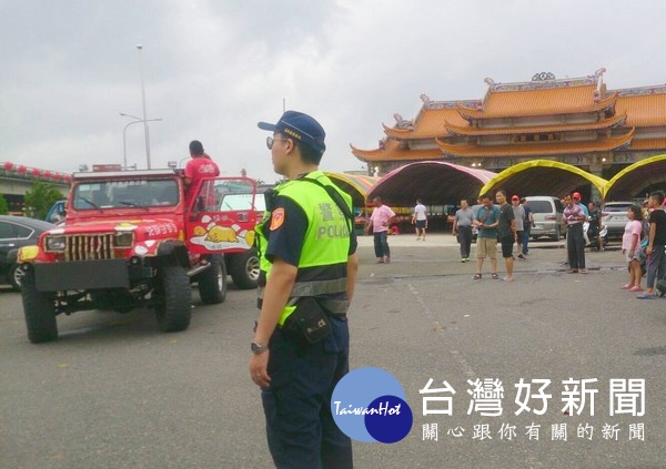 國家指要民俗「牽水狀」活動登場，北港警為淨化轄區治安，編排警力加強防制暴力衝突事件以及趁機扒竊行為。