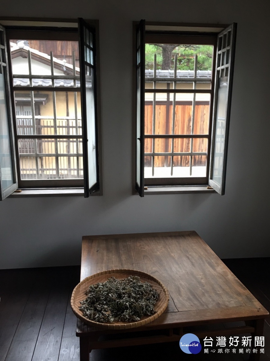好日居內部典雅很適合喝茶談心。(林永勝提供)