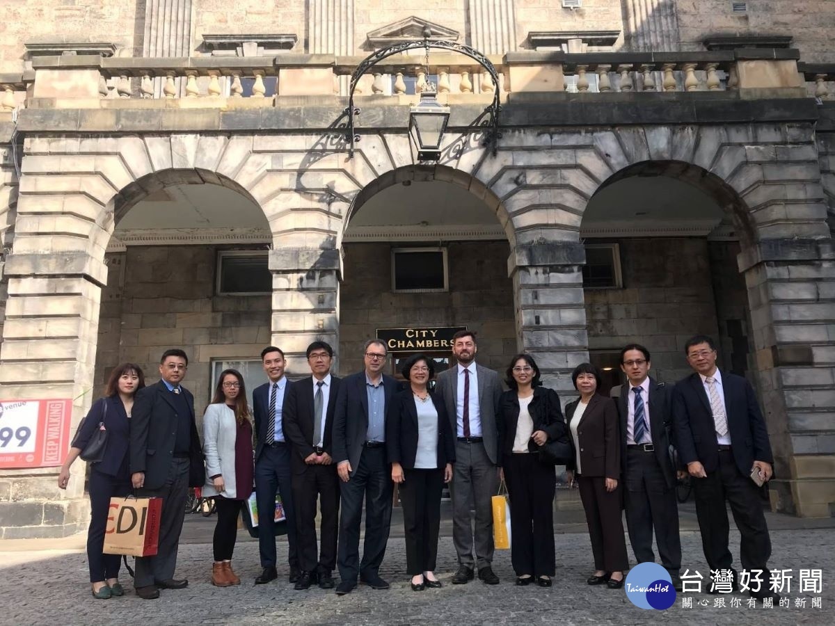 王惠美縣長英國取經輕軌建設。圖/彰化縣政府提供