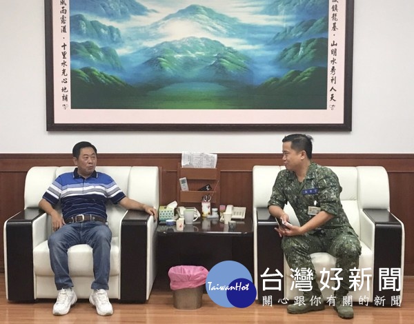 雲縣後指部指揮官吳聲泰上校拜會斗六市市代會主席胡克勤及市長林聖爵等，感謝協力後備動員、災害防救及推動全民國防等工作。