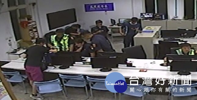 八德派出所內同仁充分合作,分工通知相關金融機構進行圈存,保住民眾的匯款,阻詐成功。