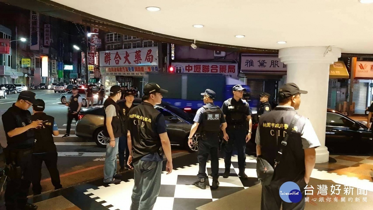 為了中壢地區治安及交通平穩順暢，壢警同仁仍日夜不停歇，用心守護大家