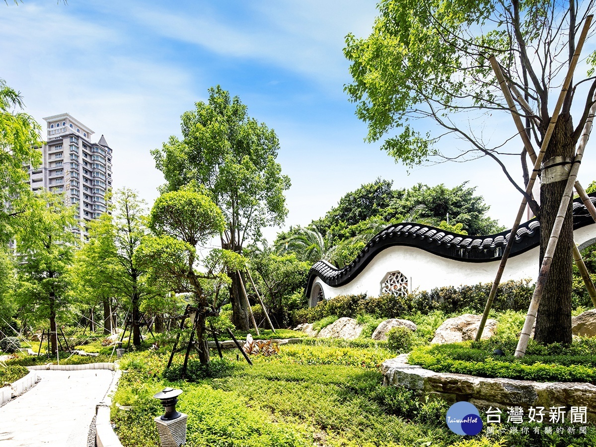 台北灣「江南大宅」四季庭園、一步一景，人生快意就當如此。