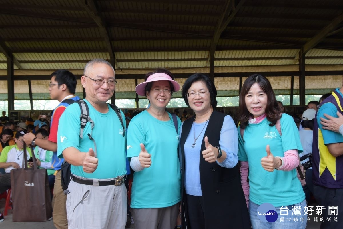 彰化縣長王惠美參與彰化全海岸減塑聯合淨灘活動。