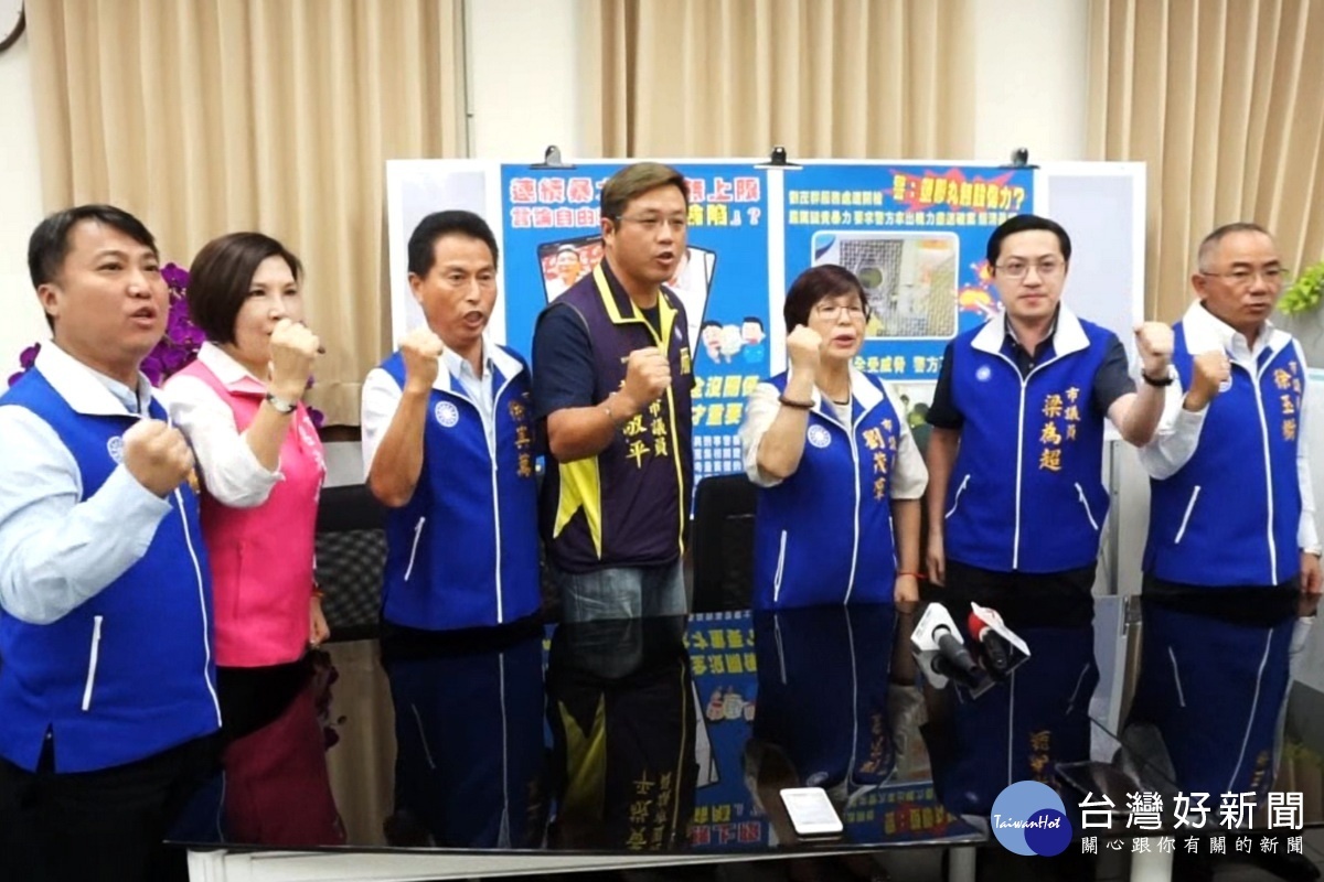 針對桃園市議員劉茂群、詹江村遭到恐嚇開槍,國民黨團多位議員聲援要求警方限期破案。
