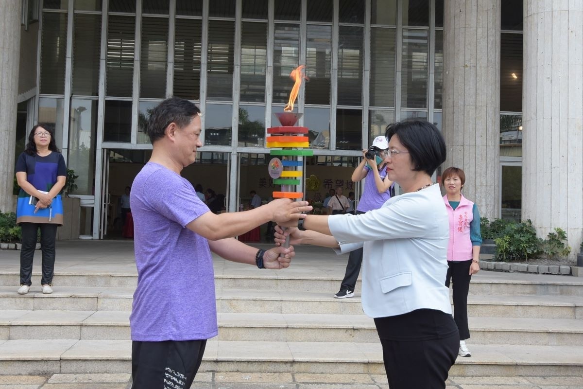 全國運動會聖火傳遞。圖/記者鄧富珍攝