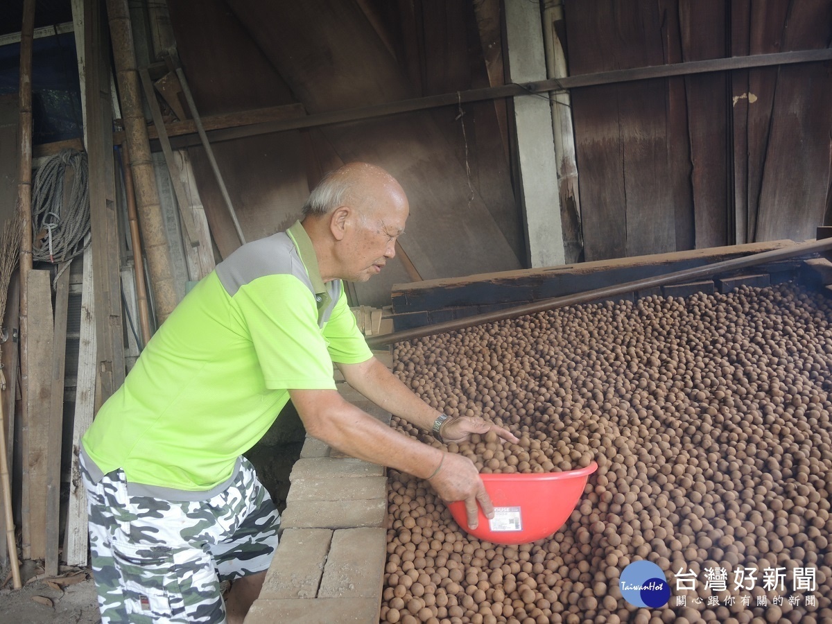 摧人流淚的行業一做60年 老農希望有接班人傳承下去