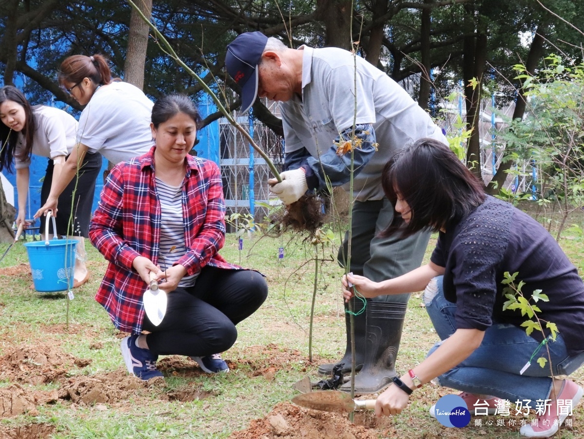 長庚大學美化景觀 校園綠美化再升級