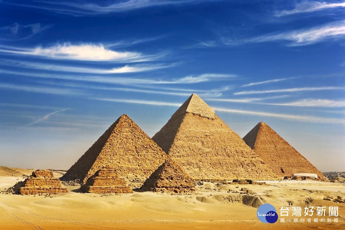 沒看到金字塔，別說來過埃及。喜鴻假期特別安排參訪千年陵墓的行程，快來一探法老的千年陵墓。（圖／喜鴻假期提供）