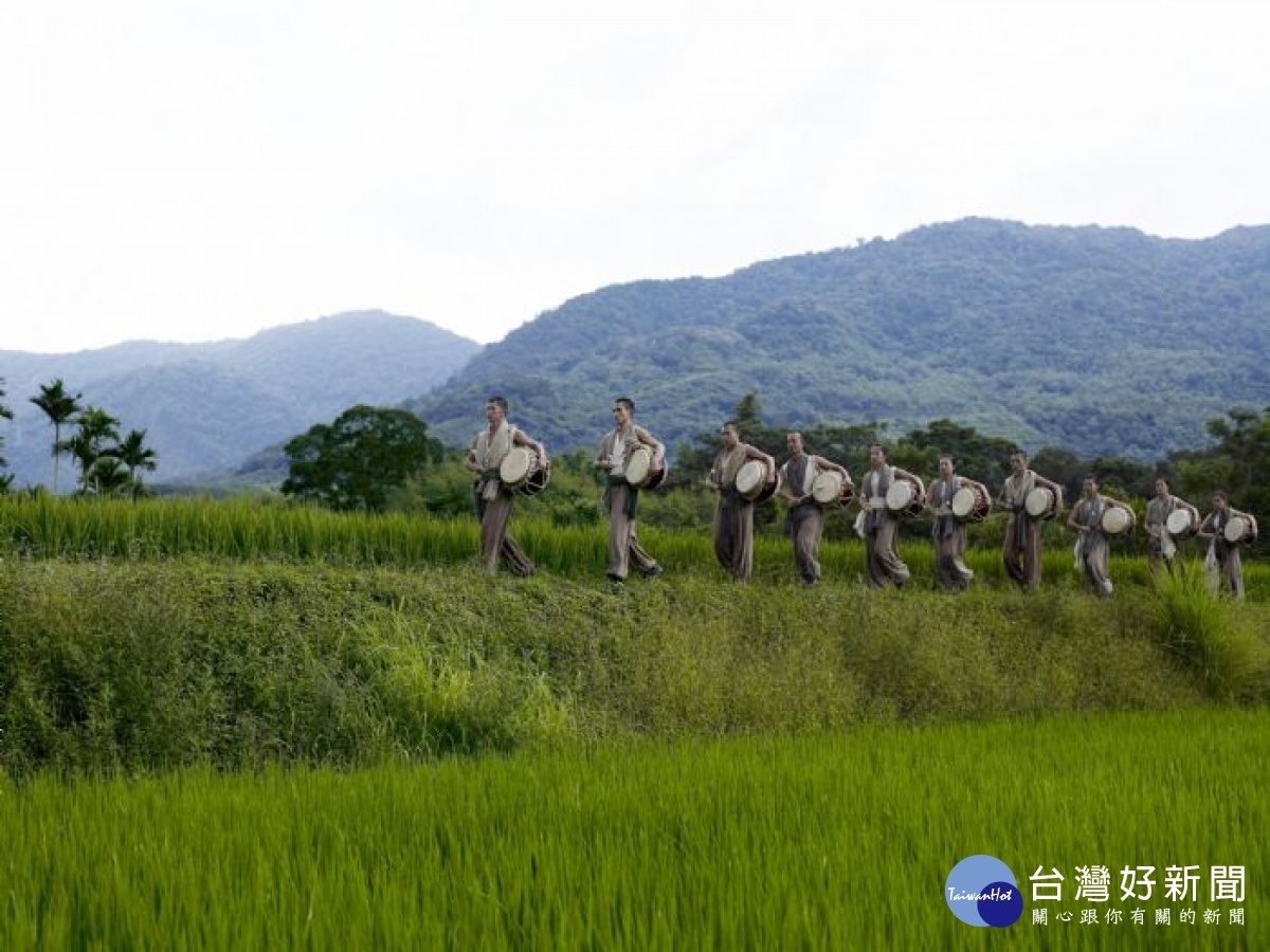 優人神鼓敲響農博,邀您共享綠色音樂饗宴。