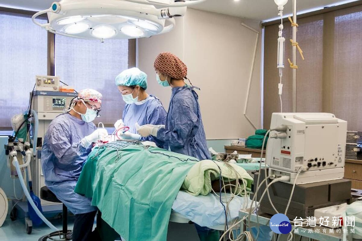 合格的手術房配置與專業團隊是手術治療成果的根本。