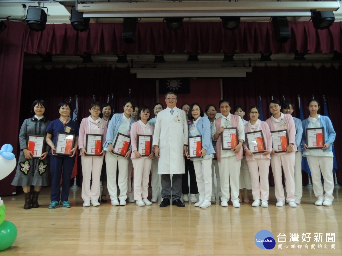 歡慶第41屆榮民節暨建院25週年 北榮桃分院舉辦慶祝大會