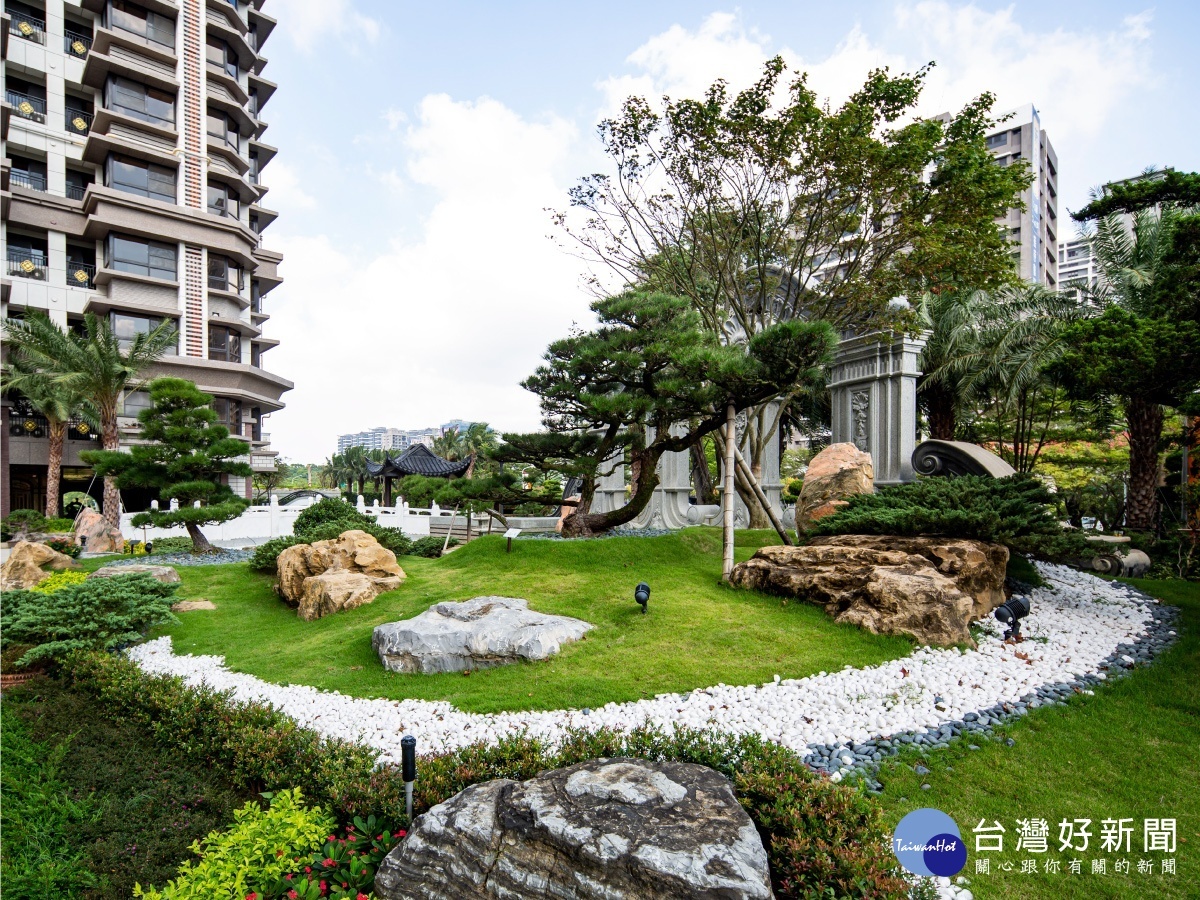 江南大宅第六期私家園林規模驚人,帶給住戶育教故事,與豐富設計。