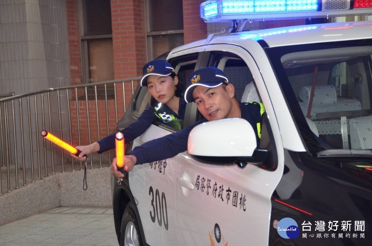 選前維安工作起跑,中壢警分局邀請伊正擔任反賄選宣導大使。