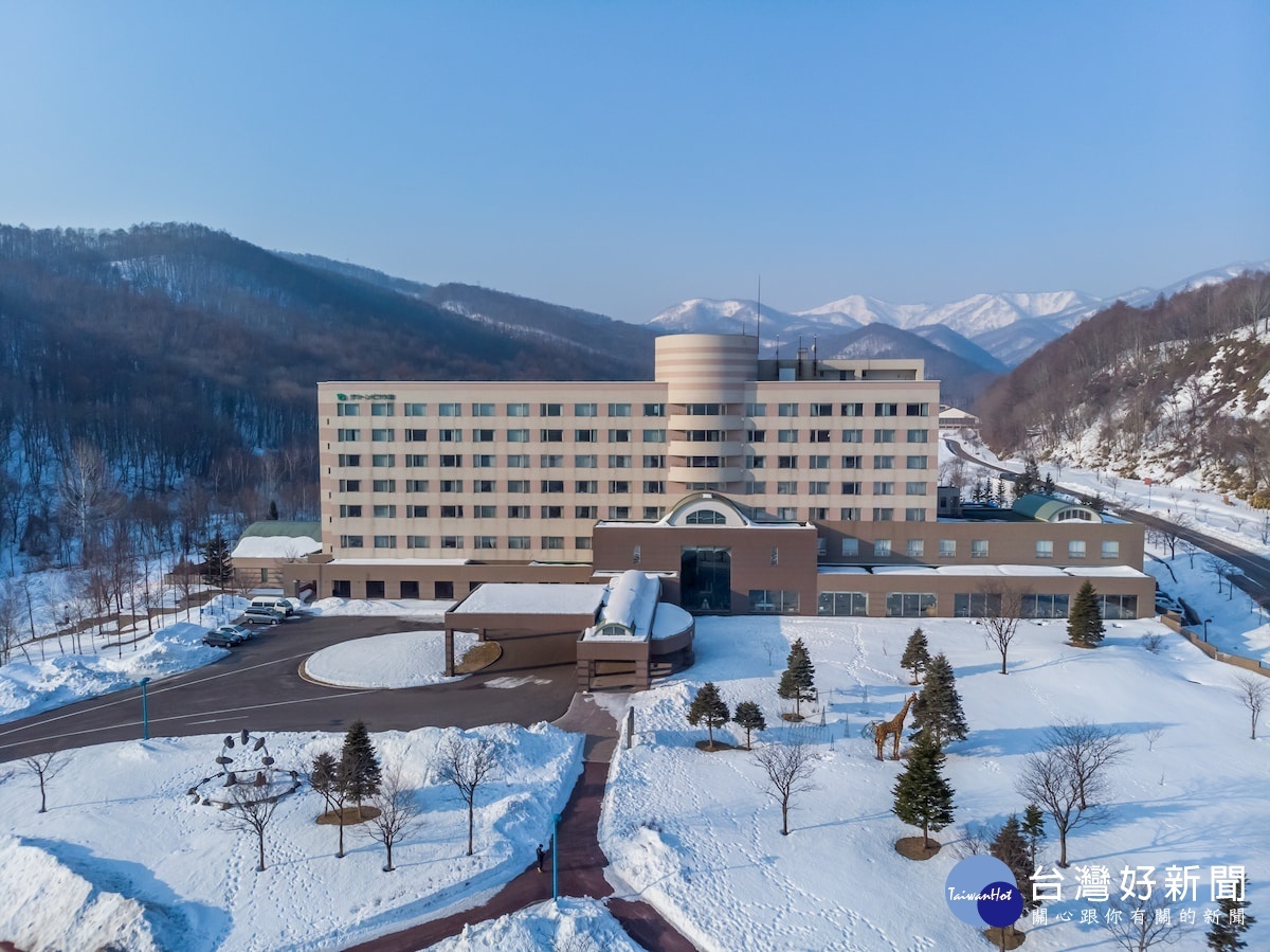 滑雪季即將到來！　北海道的鬆厚雪質讓小孩也能安全共享速度與激情！ 台灣好新聞 第3張