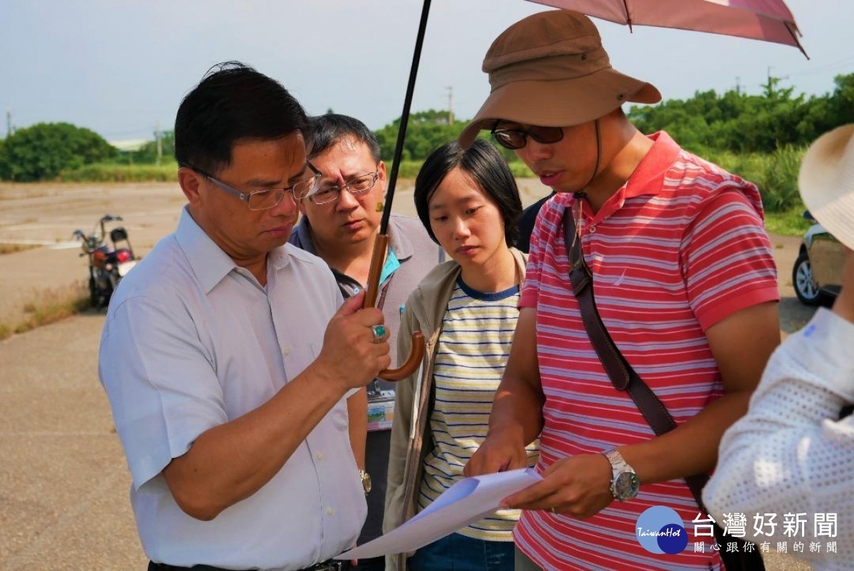 邱俊銘副秘書長自活動初期理念、策劃、勘驗,數十次整合會議,皆是身體力行,讓民眾發現桃園休閒農業區的強大能量。