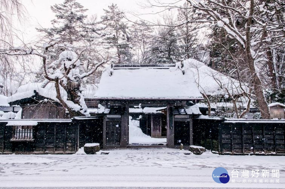 喜歡日本傳統建築的遊客不能錯過「小京都」角館武家屋敷。（圖／暢遊旅行社提供）