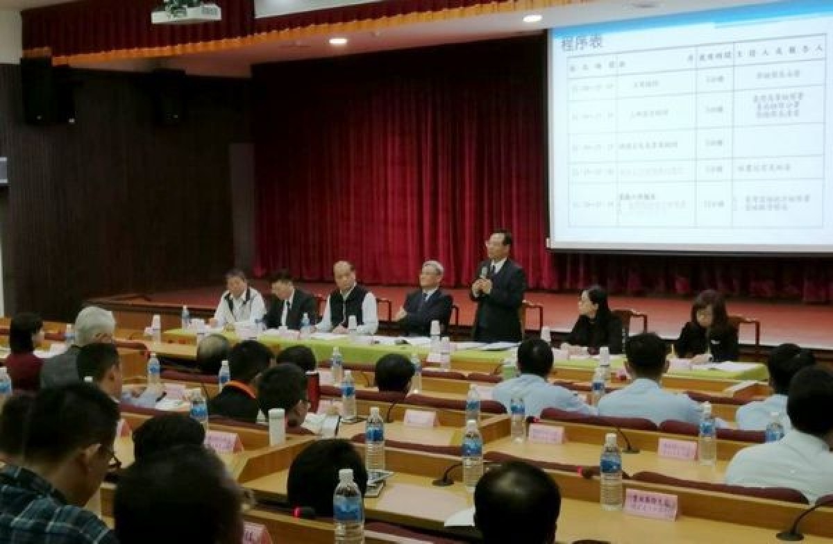 雲林地檢署邀集警、調、政風、移民、憲兵、矯正、消防、環保、衛生等機關,舉辦108年雲林地區檢警聯席會議,共同為維護治安及淨化選風努力。