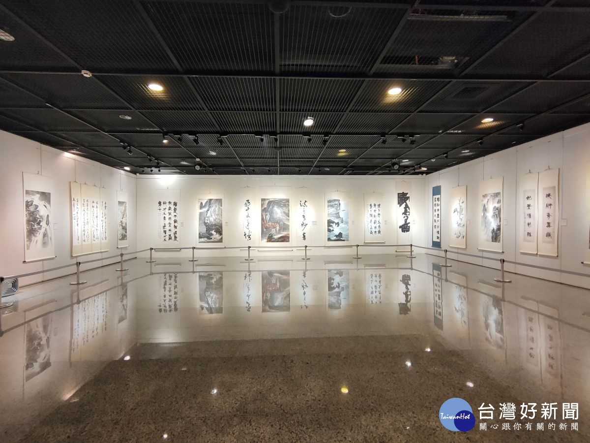 行雲流水天地間,林進忠書畫展。圖/記者鄧富珍攝